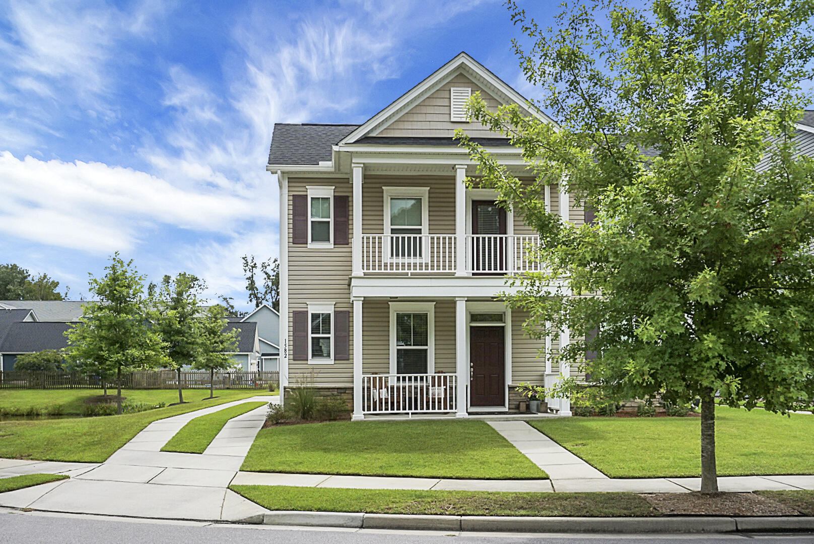 1582 Roustabout Way Charleston, SC 29414 - Photo 3 of 54 0D538337-78D4-470C-AE23-910F62285B32