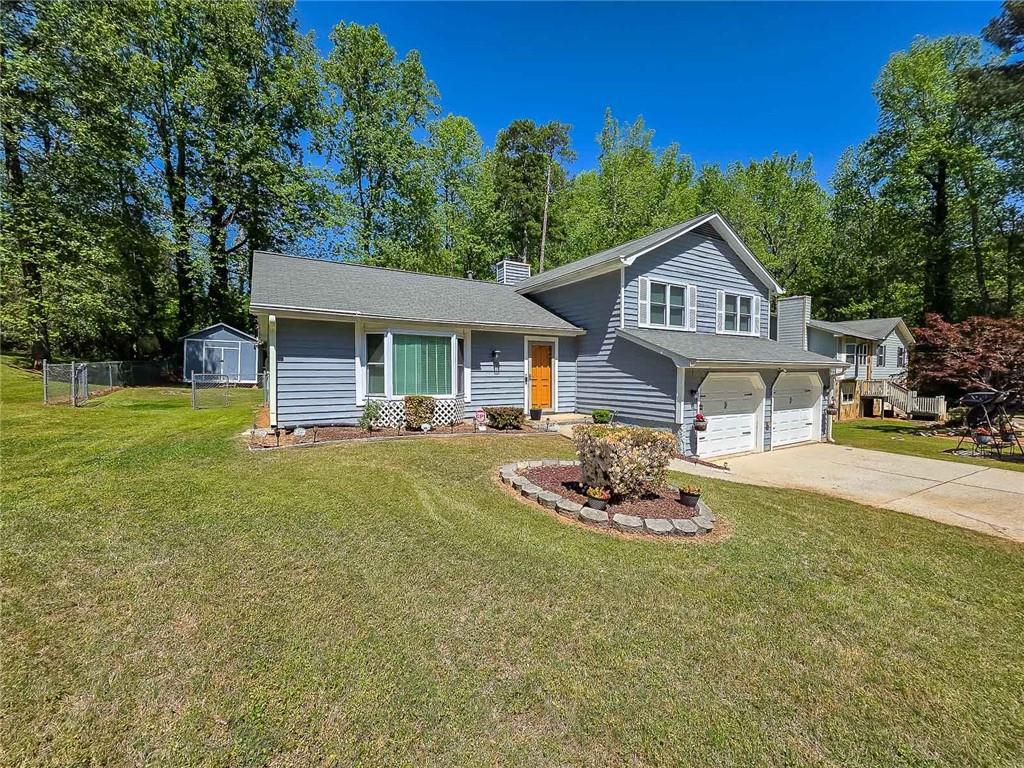 5766 Hilton Ridge Road Lithonia, GA 30058 - Photo 2 of 26