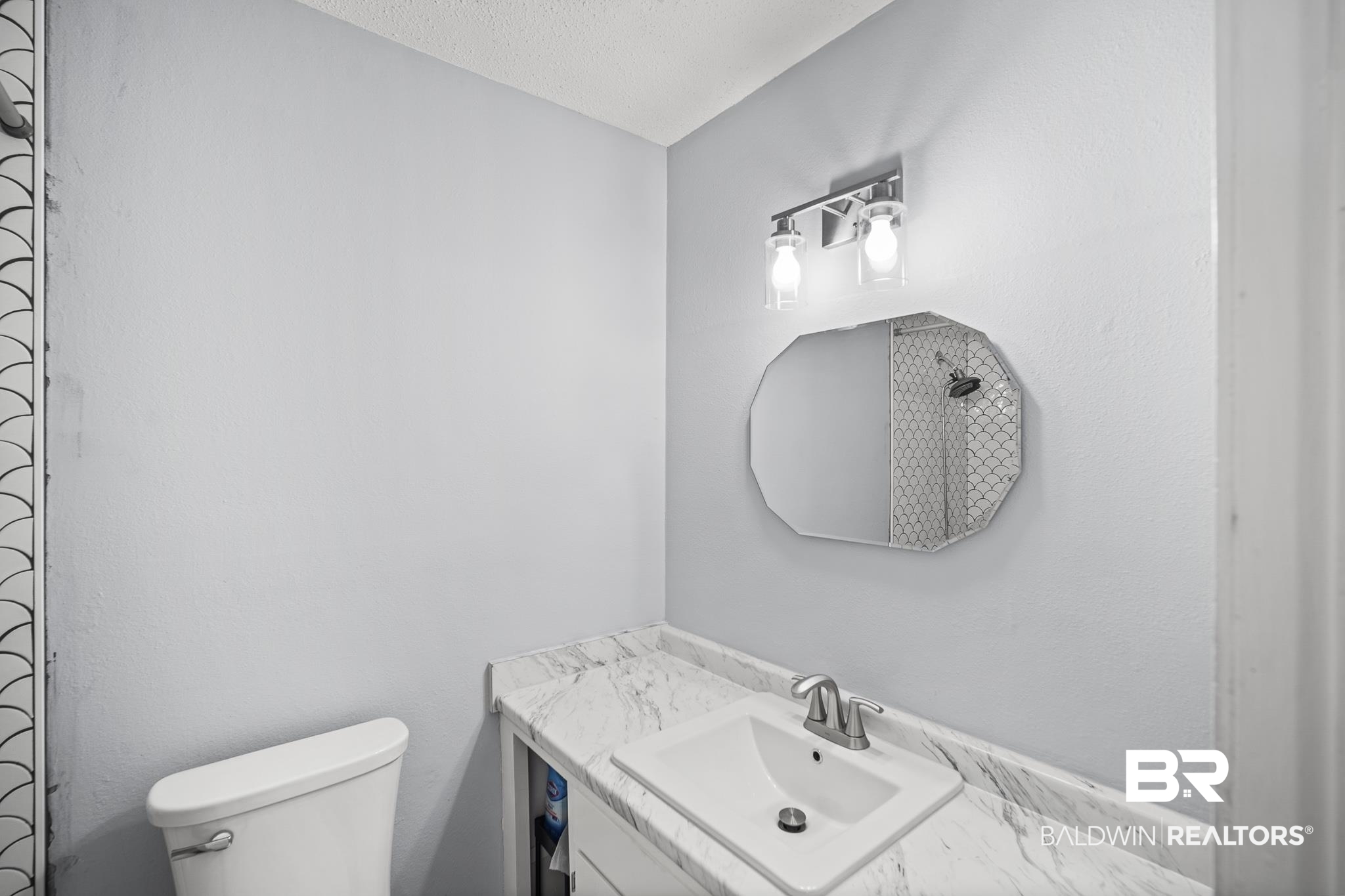 4017 Cottage Hill Road, Unit 68 Mobile, AL 36609 - Photo 15 of 36 Primary Bathroom