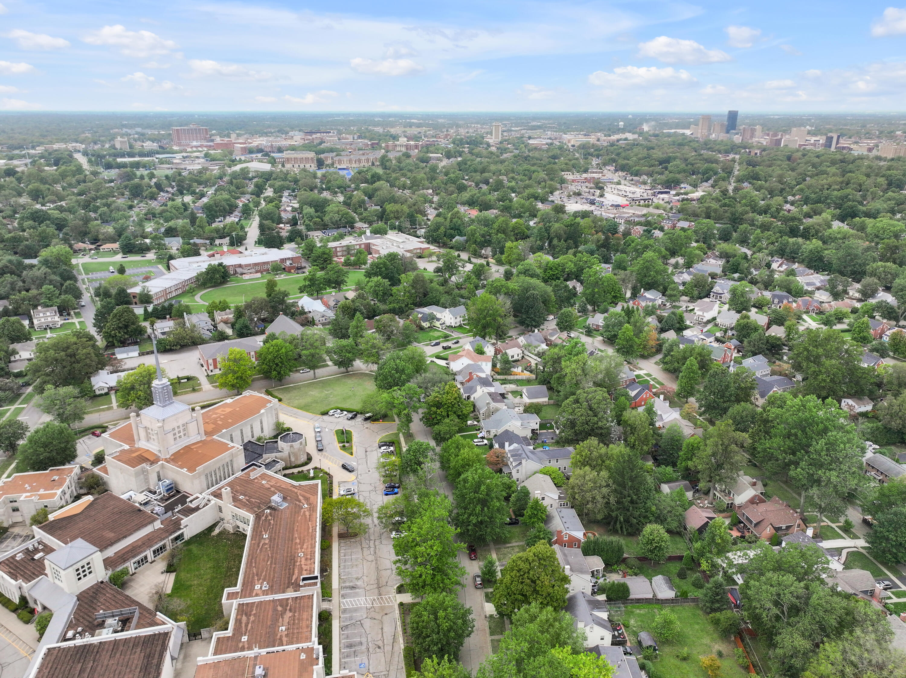 336 Cochran Road Lexington, KY 40502 - Photo 107 of 109 DJI_20241001170539_0303_D
