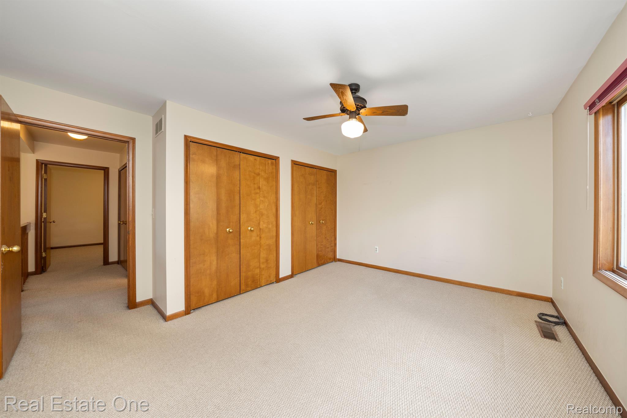 30971 Country Ridge Circle Farmington, MI 48331 - Photo 28 of 47 VIEWS OF BEDROOM 3