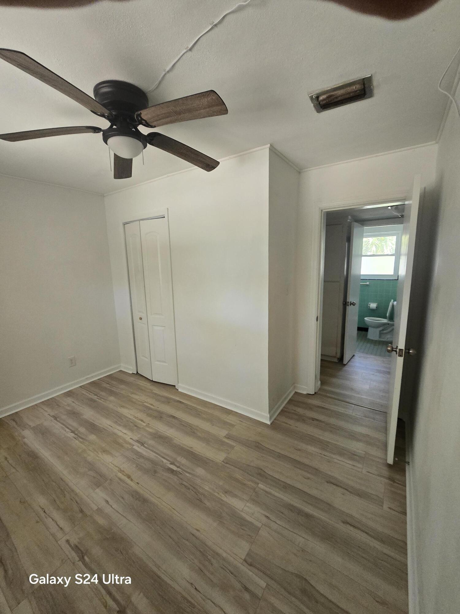48 Ferry Road Northeast Fort Walton Beach, FL 32548 - Photo 8 of 13 20260417_135711