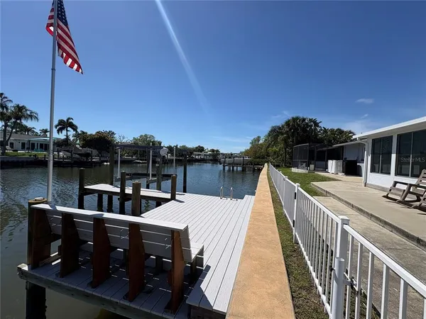 $3,800 | 8434 Boxwood Drive, Tampa, FL 33615