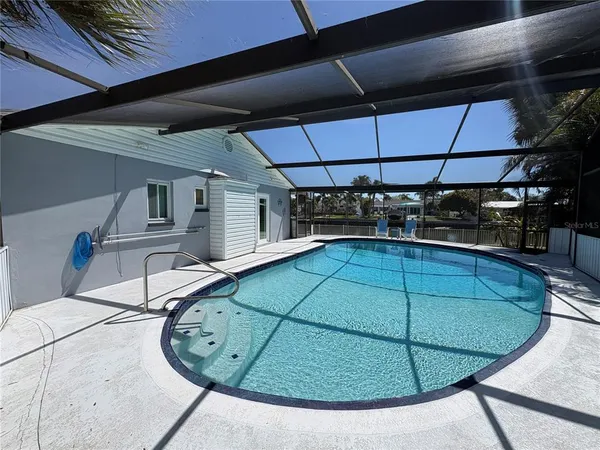 $3,800 | 8434 Boxwood Drive, Tampa, FL 33615