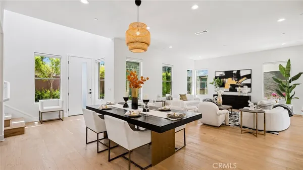 $2,580,000 | 133 Bosal, Irvine, CA 92618