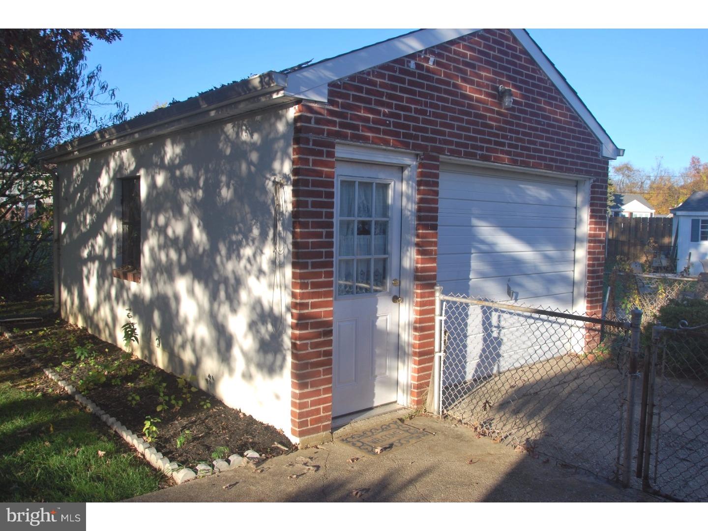 314 Osborne Road Wilmington, DE 19804 - Photo 9 of 13 Garage