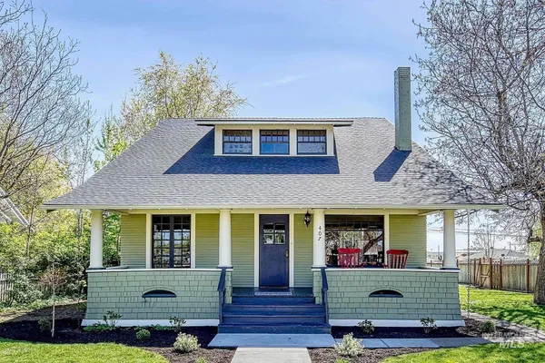 $475,000 | 407 East Main Street, Weiser, ID 83672