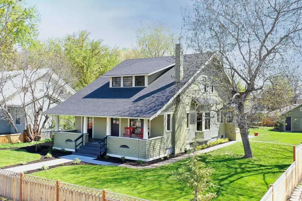 $475,000 | 407 East Main Street, Weiser, ID 83672
