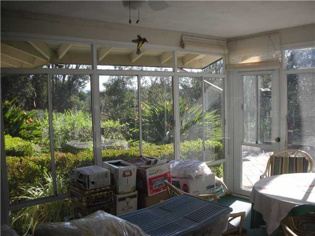 1759 Vía Entrada Fallbrook, CA 92028 - Photo 5 of 25 Gallery Image 5