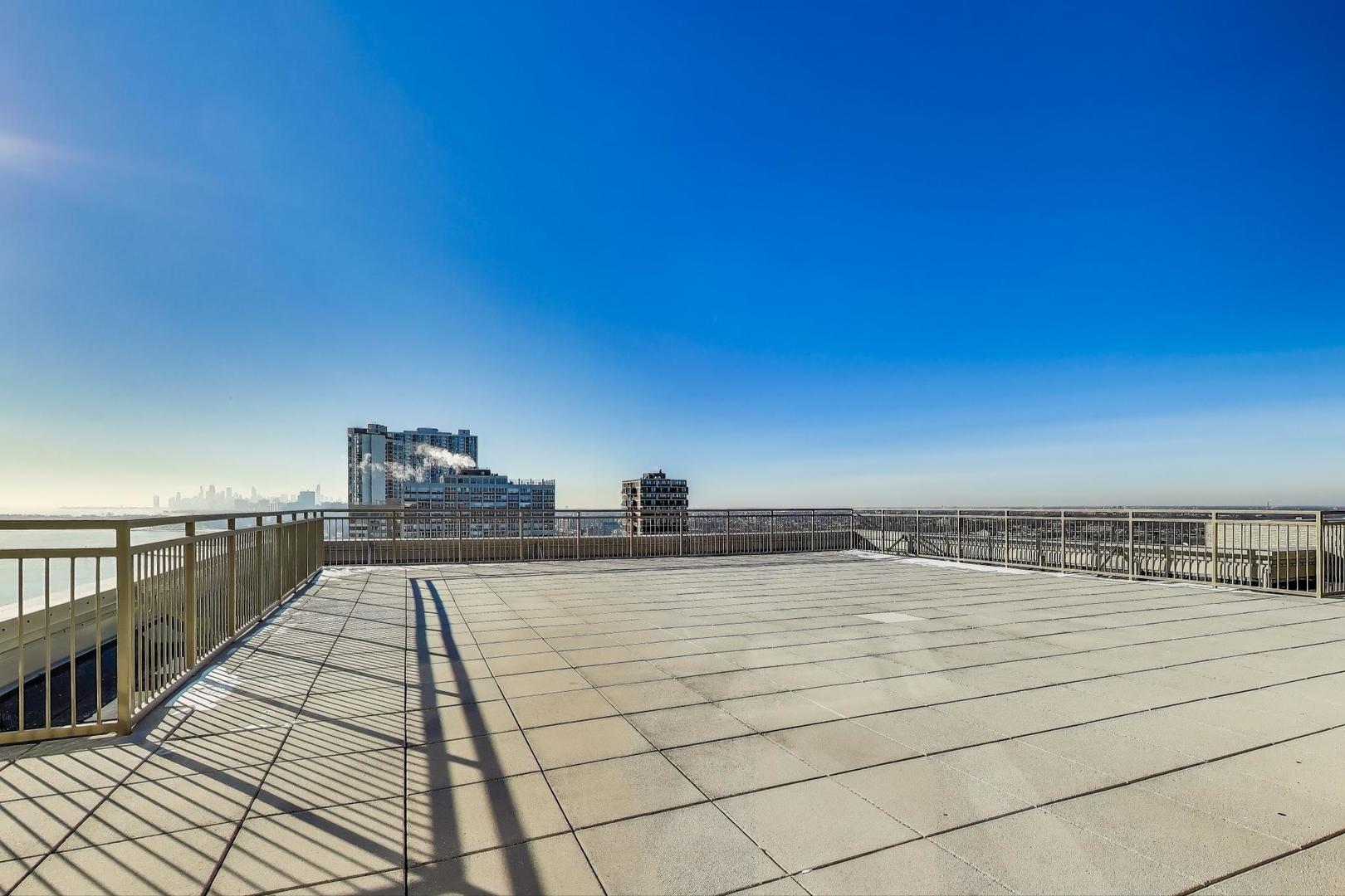 6301 North Sheridan Road, Unit 4A Chicago, IL 60660 - Photo 20 of 63 Gallery Image 20