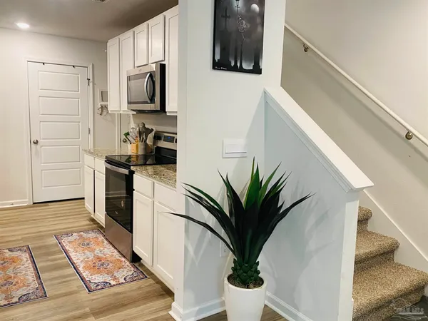 $2,400 | 9845 Beulah Road, Pensacola, FL 32526