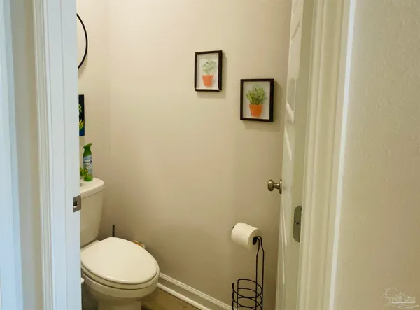 $2,400 | 9845 Beulah Road, Pensacola, FL 32526