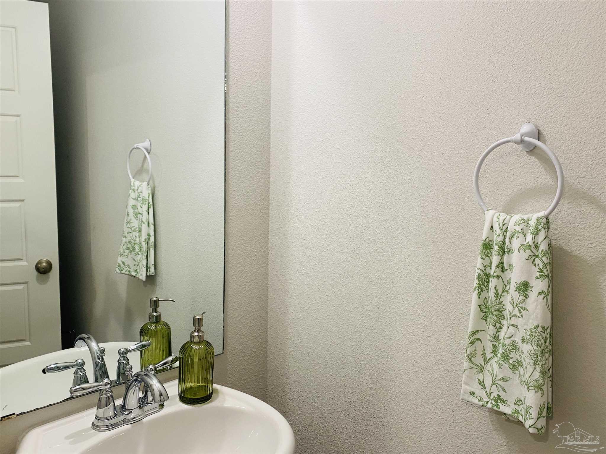 9845 Beulah Road Pensacola, FL 32526 - Photo 7 of 34