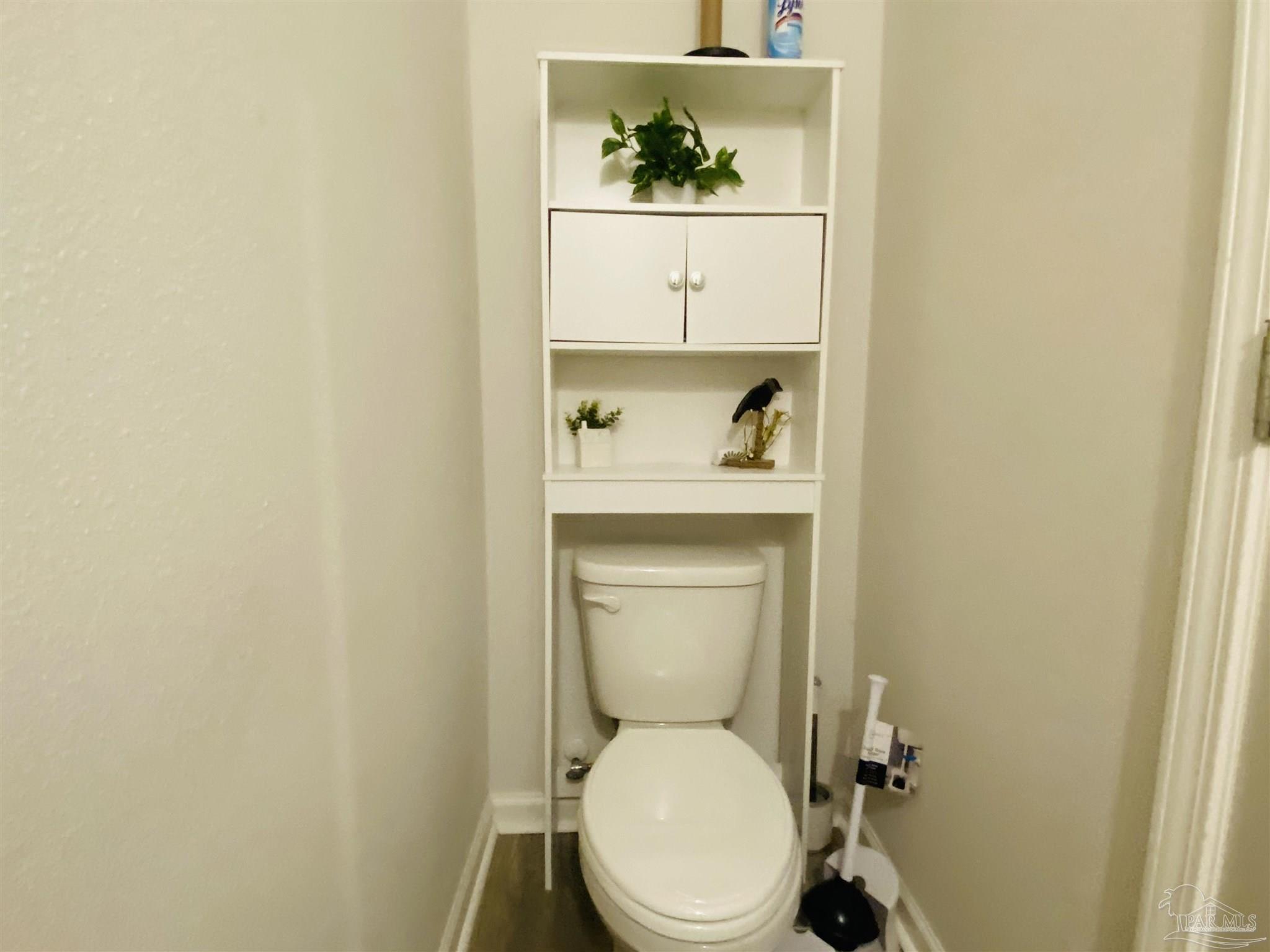 9845 Beulah Road Pensacola, FL 32526 - Photo 8 of 34