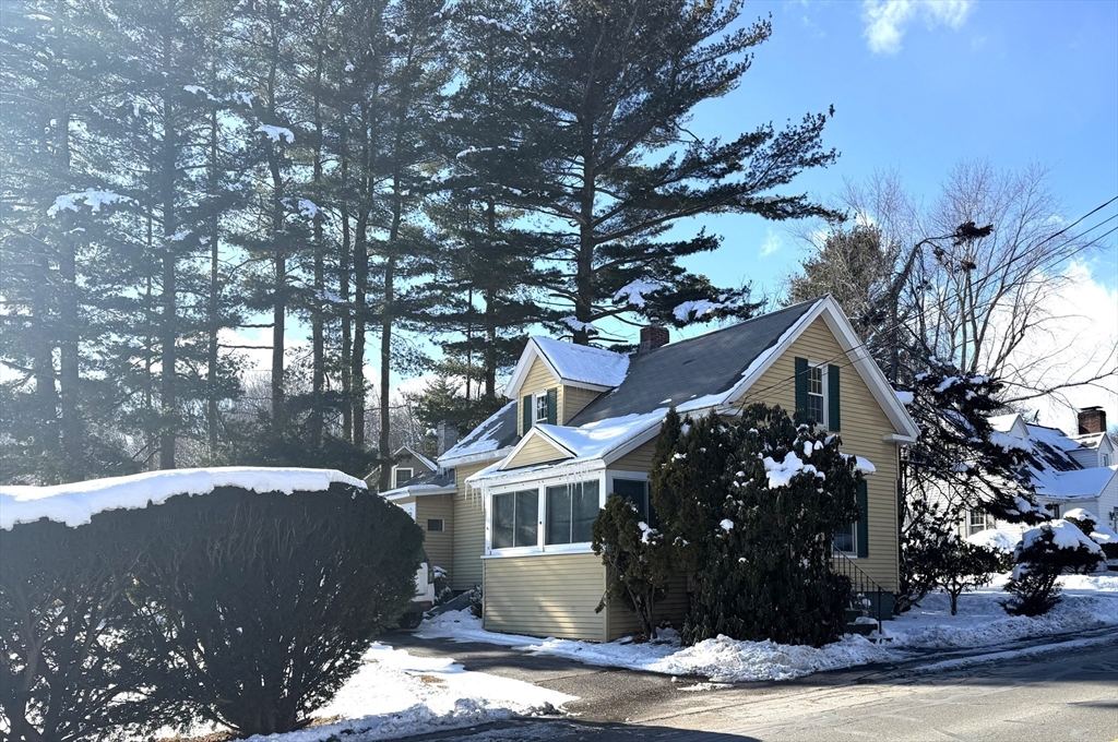 386 June Street Worcester, MA 01602 - Photo 2 of 16 a view of house with yard
