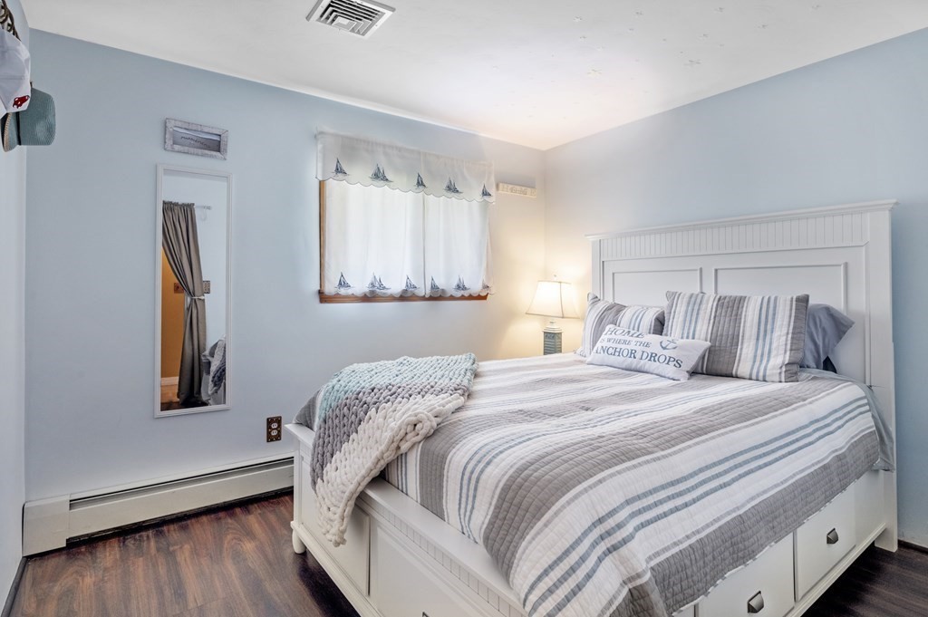 6 Wellesley Road Beverly, MA 01915 - Photo 21 of 28 Gallery Image 21
