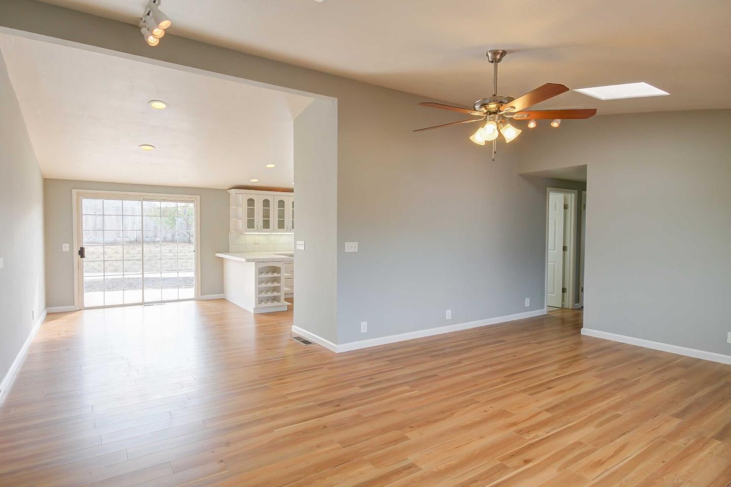 248 Beach Road Marina, CA 93933 - Photo 2 of 12 Gallery Image 2