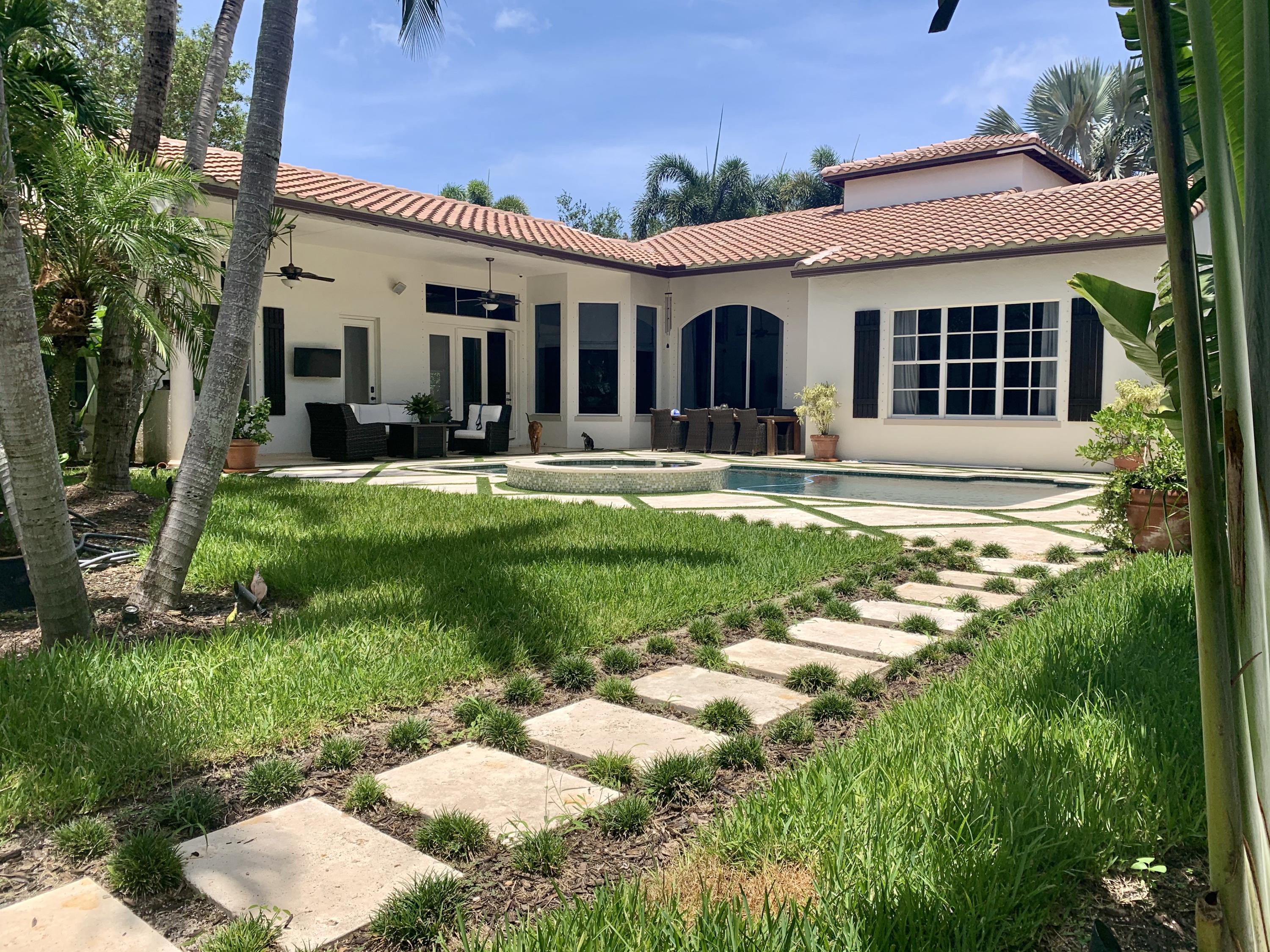 108 Santander Drive Jupiter, FL 33458 - Photo 18 of 19 Back Yard