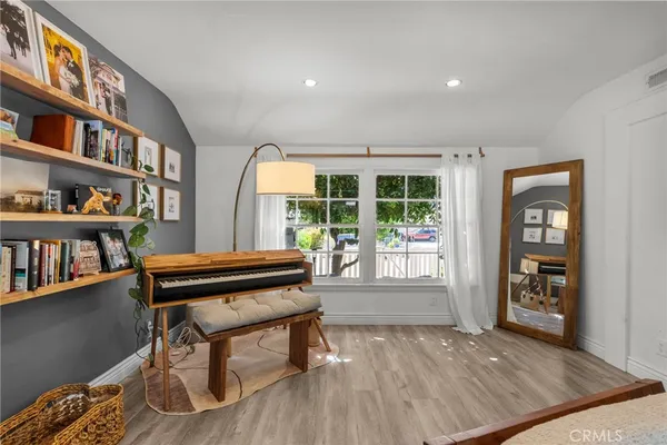 $4,995 | 9158 McLennan Avenue, North Hills, CA 91343