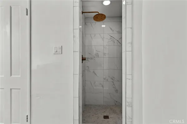$4,995 | 9158 McLennan Avenue, North Hills, CA 91343