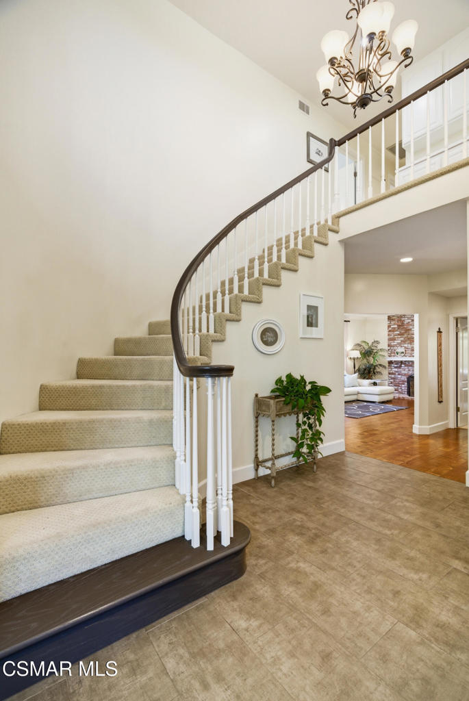 18935 Granada Circle Porter Ranch, CA 91326 - Photo 13 of 46