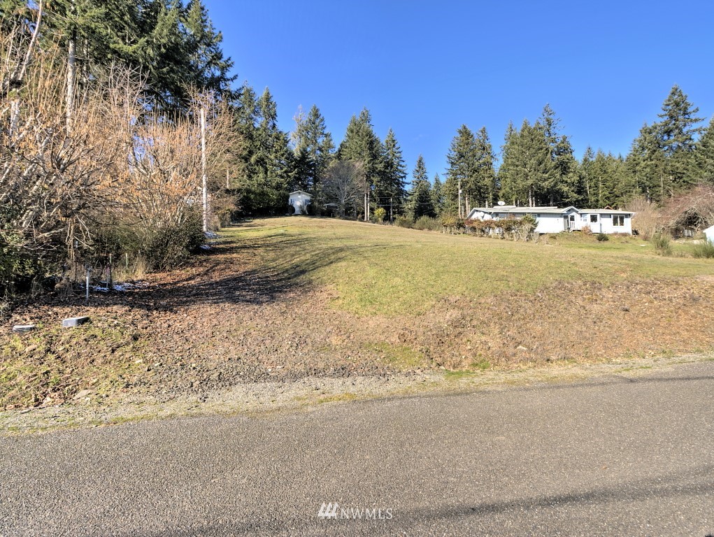 18 East Rauschert Road Grapeview, WA 98546 - Photo 5 of 14 Gallery Image 5