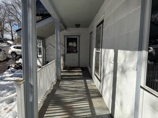 28 High Street Littleton, NH 03561 - Photo 2 of 22