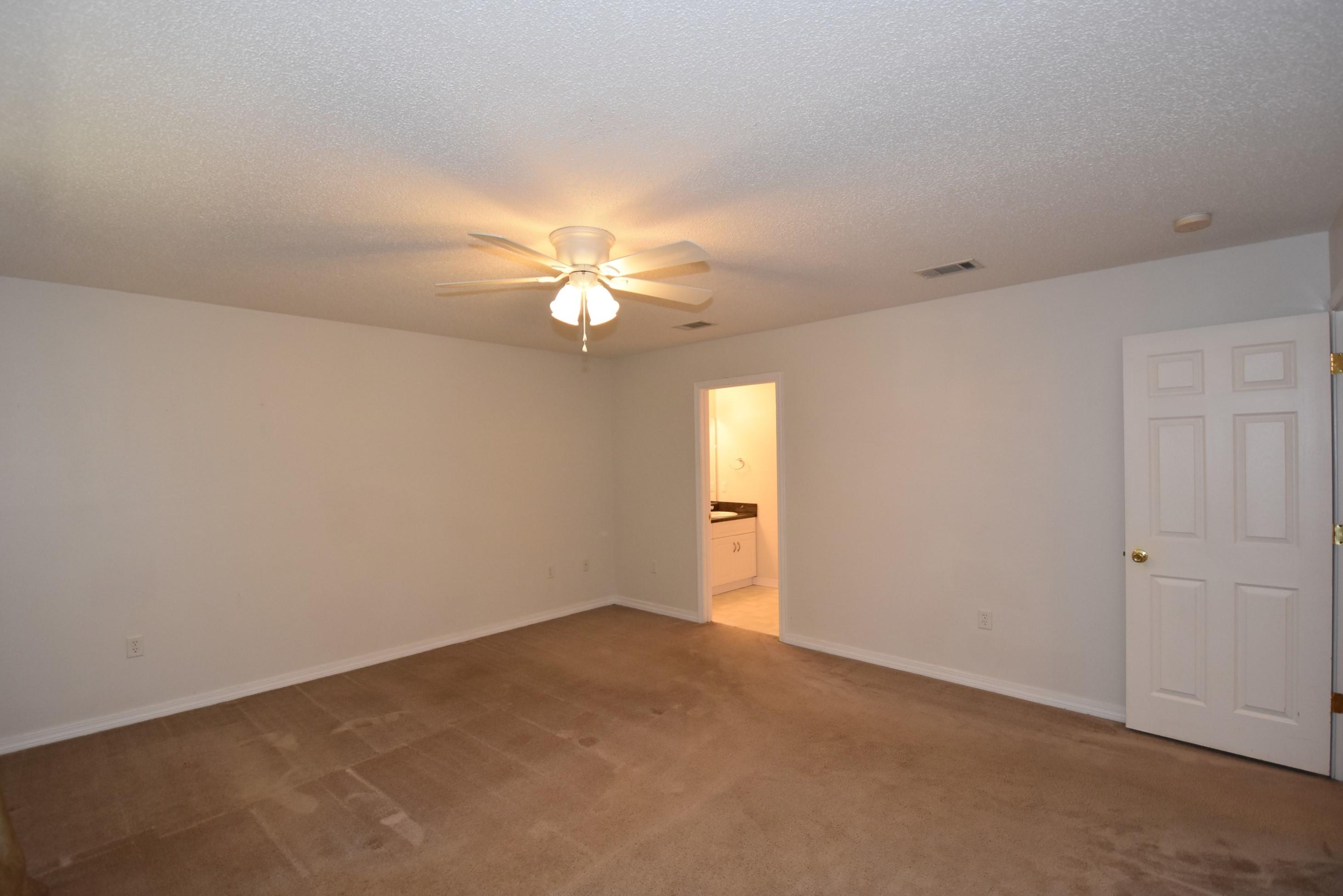 4765 Balboa Road Crestview, FL 32539 - Photo 14 of 31 4765 Balboa Road 16