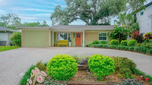 $670,000 | 3207 West Nassau Street, Tampa, FL 33607