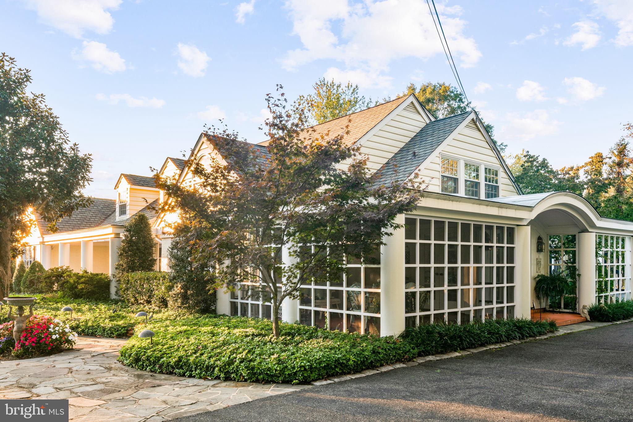 185 Winding Way Haddonfield, NJ 08033 - Photo 2 of 64 Gallery Image 2
