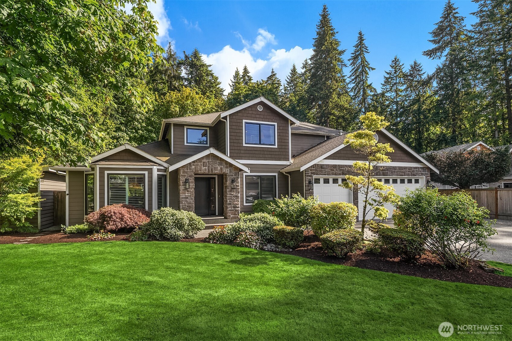 8902 196th Street Southwest Edmonds, WA 98026 - Photo 1 of 34