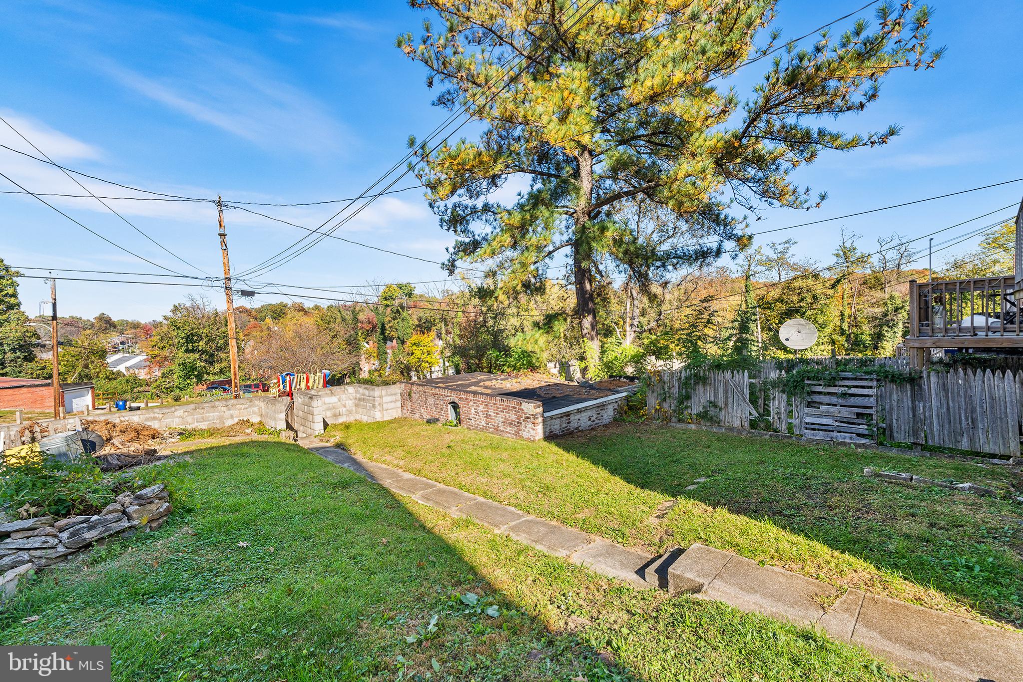 1100 Andover Road Baltimore, MD 21218 - Photo 24 of 27