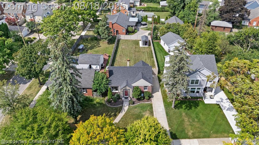 1652 Taunton Road Birmingham, MI 48009 - Photo 32 of 33 Gallery Image 32