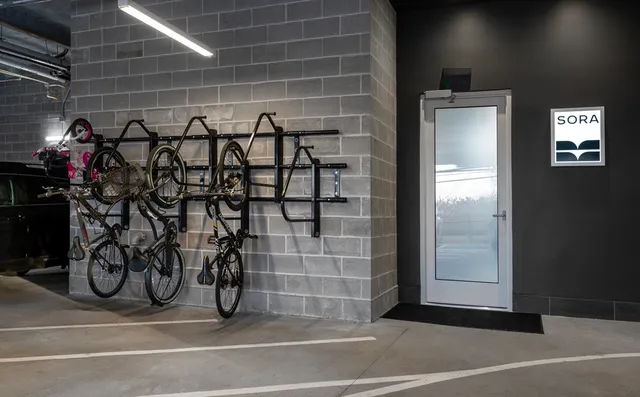 $2,400 | 93 Bennington Street, Unit 610, Revere, MA 02151