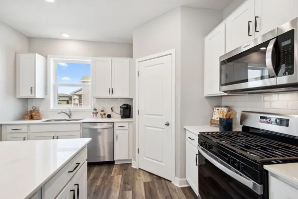 $450,000 | 8018 Marquette Avenue Northeast, Otsego, MN 55330