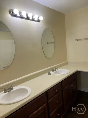 $1,650 | 1401 King George Boulevard, Unit 4, Savannah, GA 31419