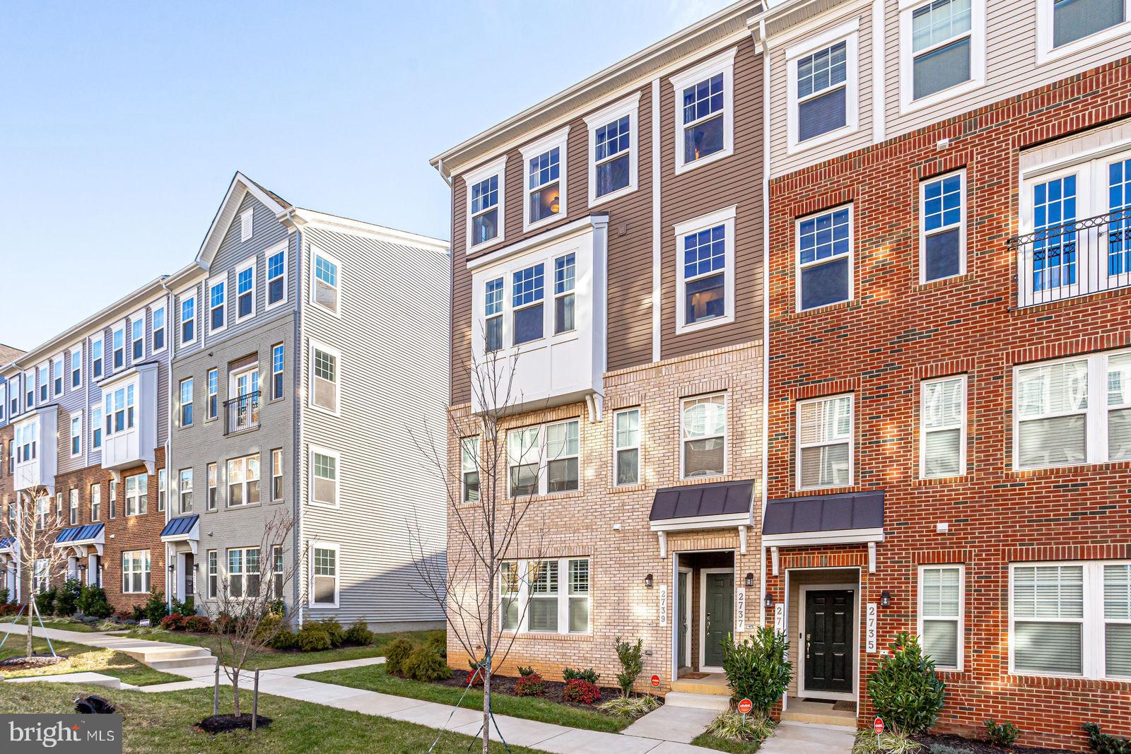 2737 Pinebrook Road Landover, MD 20785 - Photo 2 of 23 Spacious and beautiful 3 level townhome