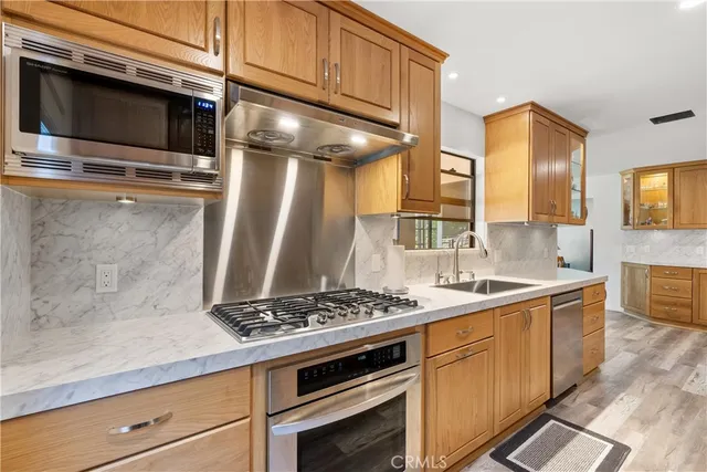 $1,790,000 | 3654 4th Avenue, La Crescenta, CA 91214