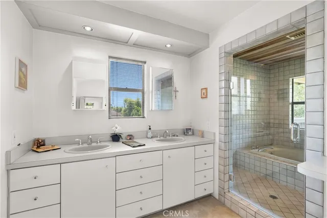 $1,790,000 | 3654 4th Avenue, La Crescenta, CA 91214