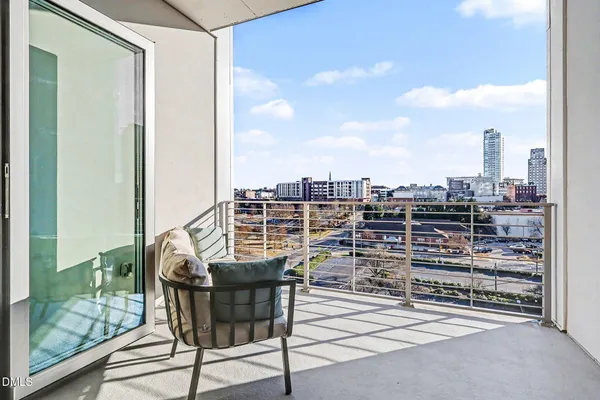 $727,000 | 214 Hunt Street, Unit 710, Durham, NC 27701