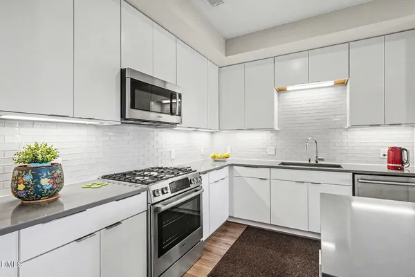 $745,000 | 214 Hunt Street, Unit 710, Durham, NC 27701