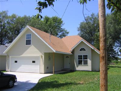 1311 North O'Hara Avenue Springfield, MO 65802 - Photo 1 of 1 Primary Photo