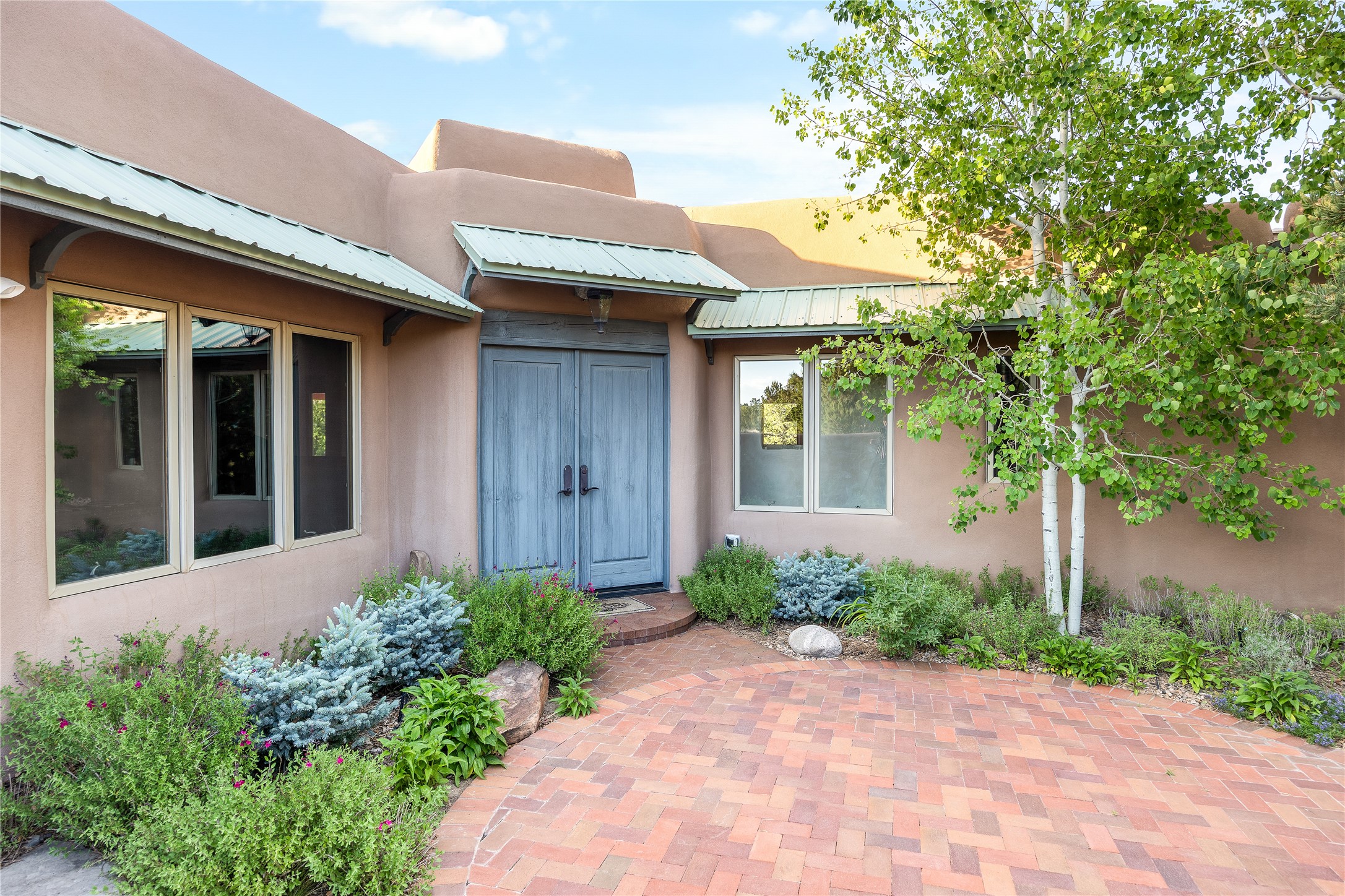 112 Coyote Ridge Trail Santa Fe, NM 87507 - Photo 11 of 54 Entry from Courtyard