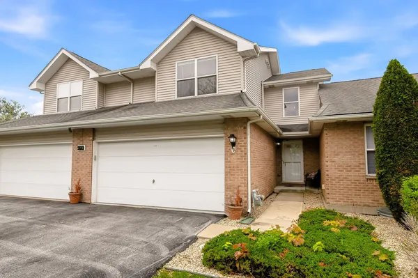 $249,900 | 5613 West Von Avenue, Unit C, Monee, IL 60449