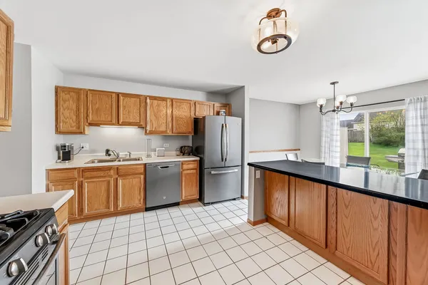 $249,900 | 5613 West Von Avenue, Unit C, Monee, IL 60449