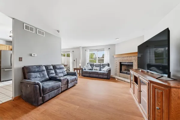 $249,900 | 5613 West Von Avenue, Unit C, Monee, IL 60449