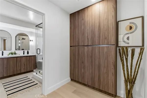 $3,275,000 | 1764 East Loma Alta Drive, Altadena, CA 91001