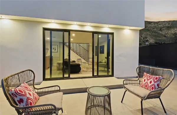 $3,275,000 | 1764 East Loma Alta Drive, Altadena, CA 91001