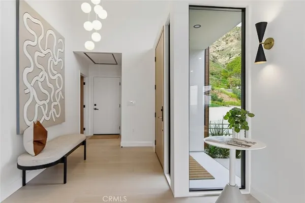 $3,275,000 | 1764 East Loma Alta Drive, Altadena, CA 91001