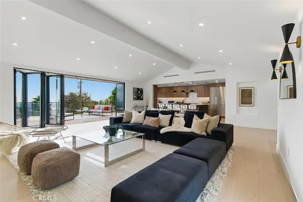 $3,275,000 | 1764 East Loma Alta Drive, Altadena, CA 91001
